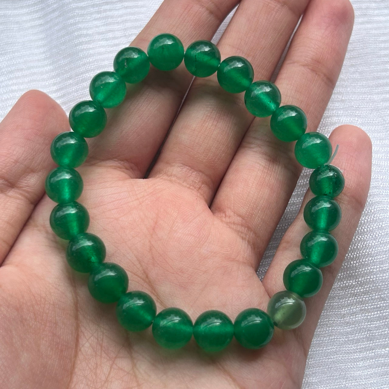 Green Aventurine Bracelet bright green - In Hand