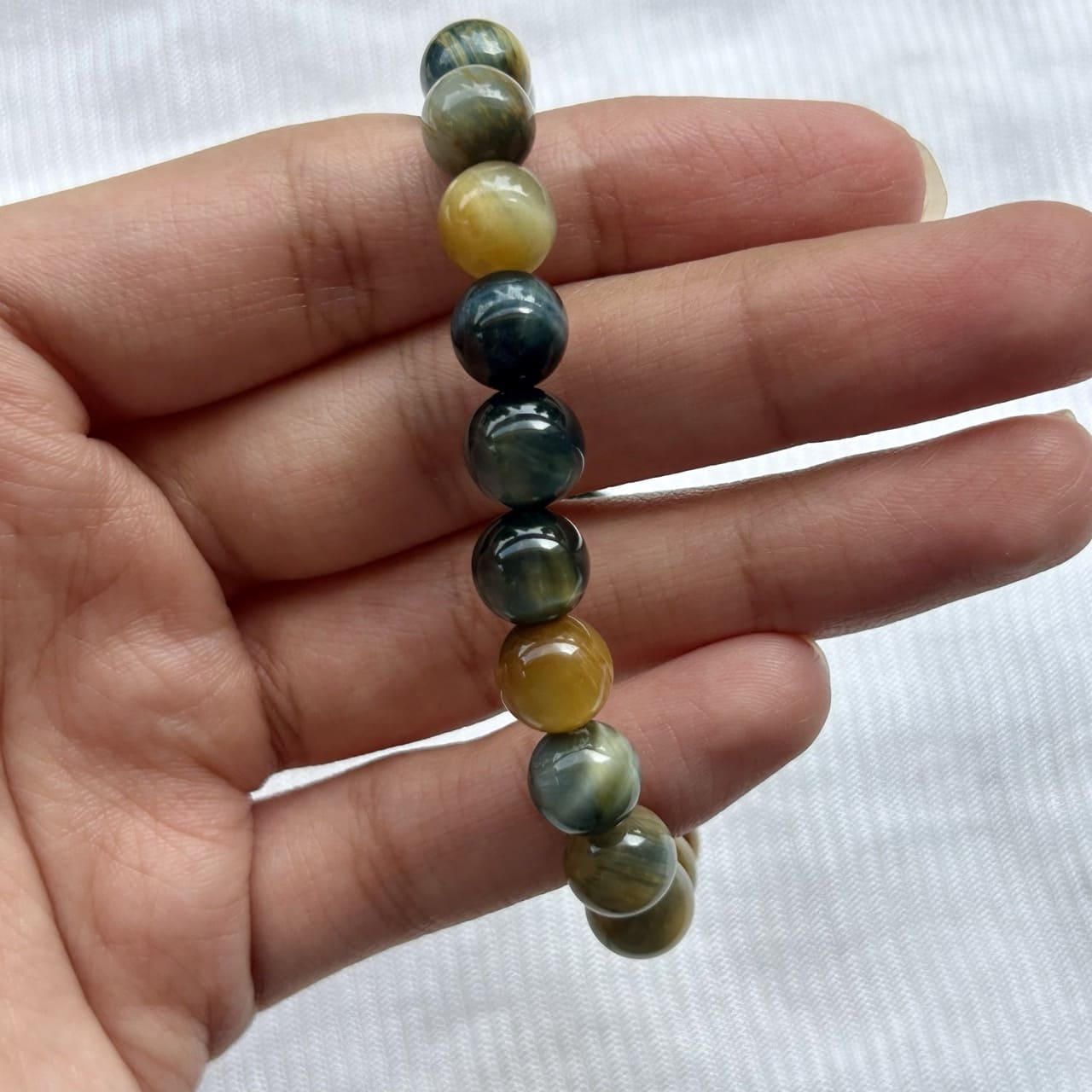 Tiger Eye and Cat’s Eye Bracelet - Close up